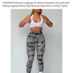 EUC Bundle of 2 scrunch booty scrunch leggings